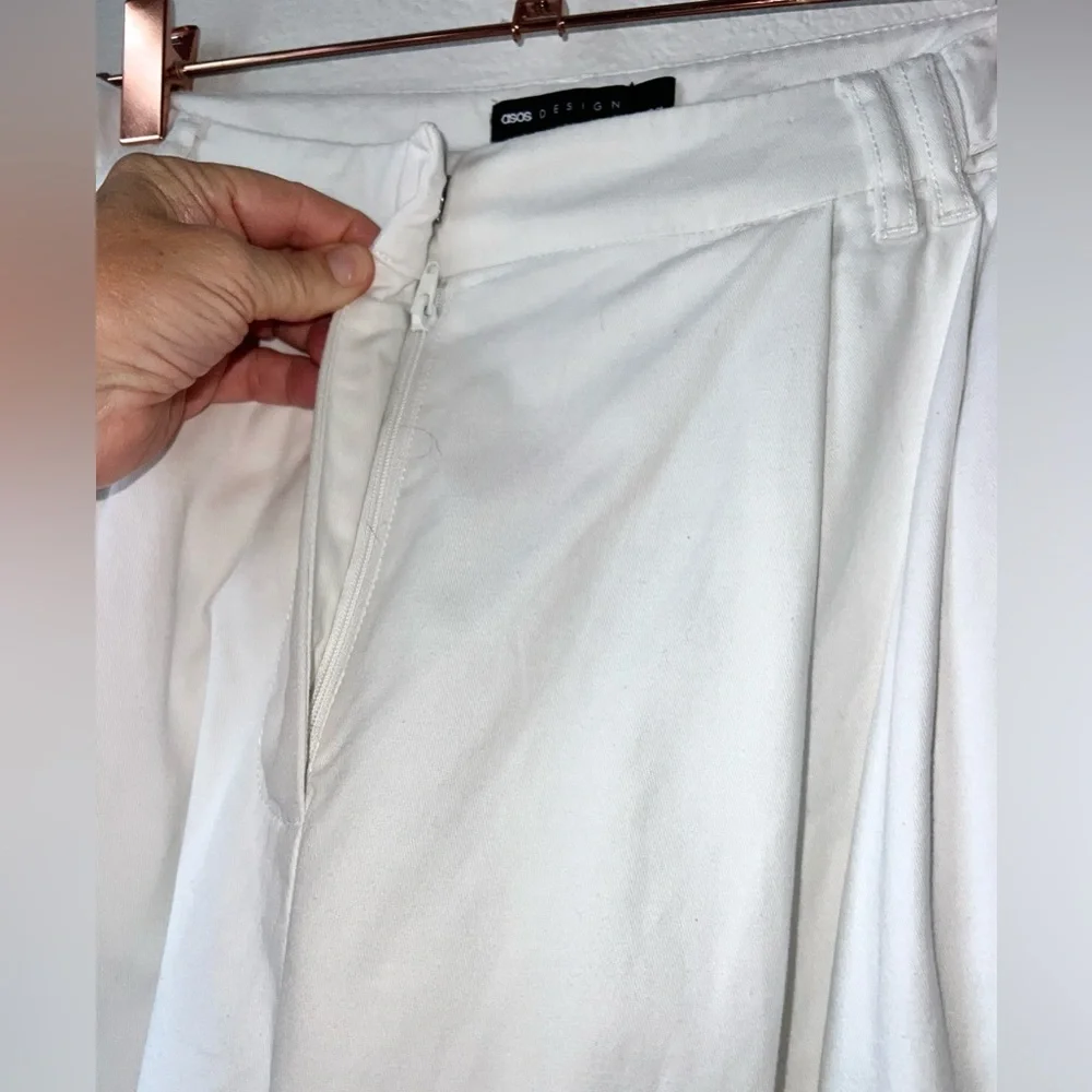 ASOS DESIGN tailored barrel leg white pants high rise belt loops pockets Sz‎ 12